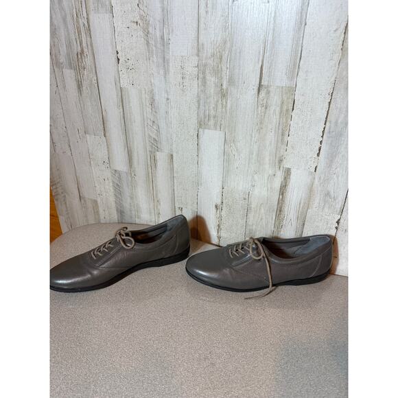 2 pair Womens Easy Spirit Lace‎ up Oxfords Gray and Brown - Picture 9 of 11